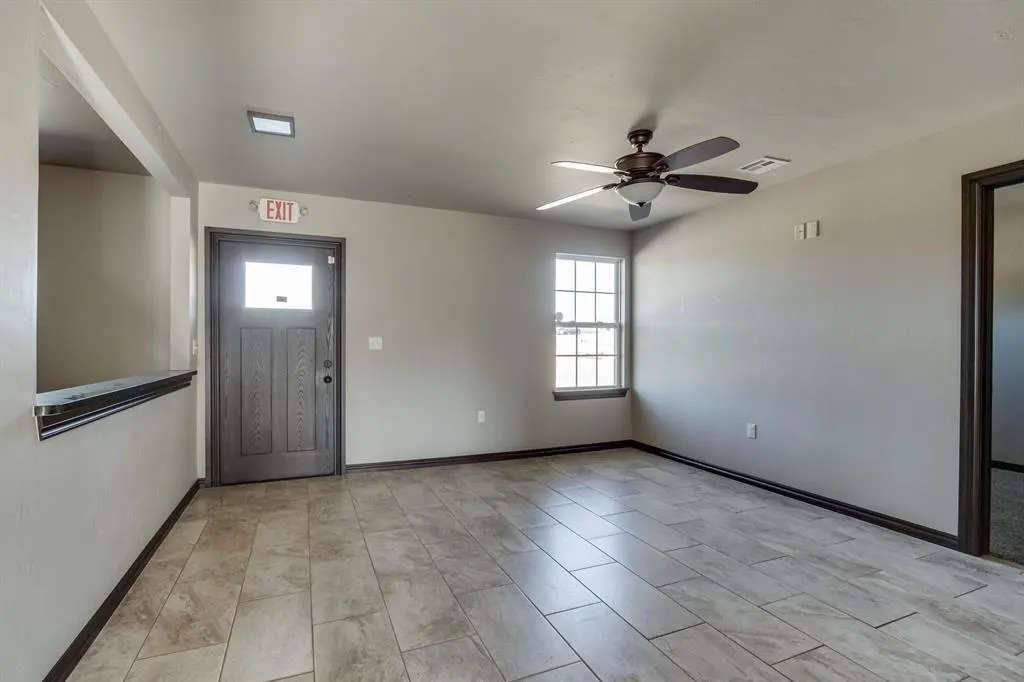 Photo 18 — 16758 NE 23rd Street, Choctaw, OK 73020