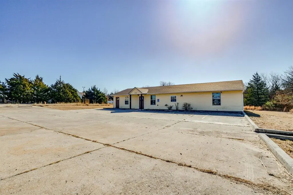 Photo 35 — 16758 NE 23rd Street, Choctaw, OK 73020