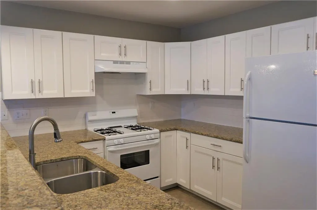 Photo 9 — 1715 NW 14th Street, Oklahoma City, OK 73106