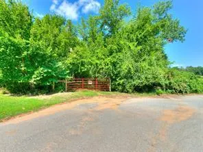Photo 2 — Morningside Drive, Choctaw, OK 73020