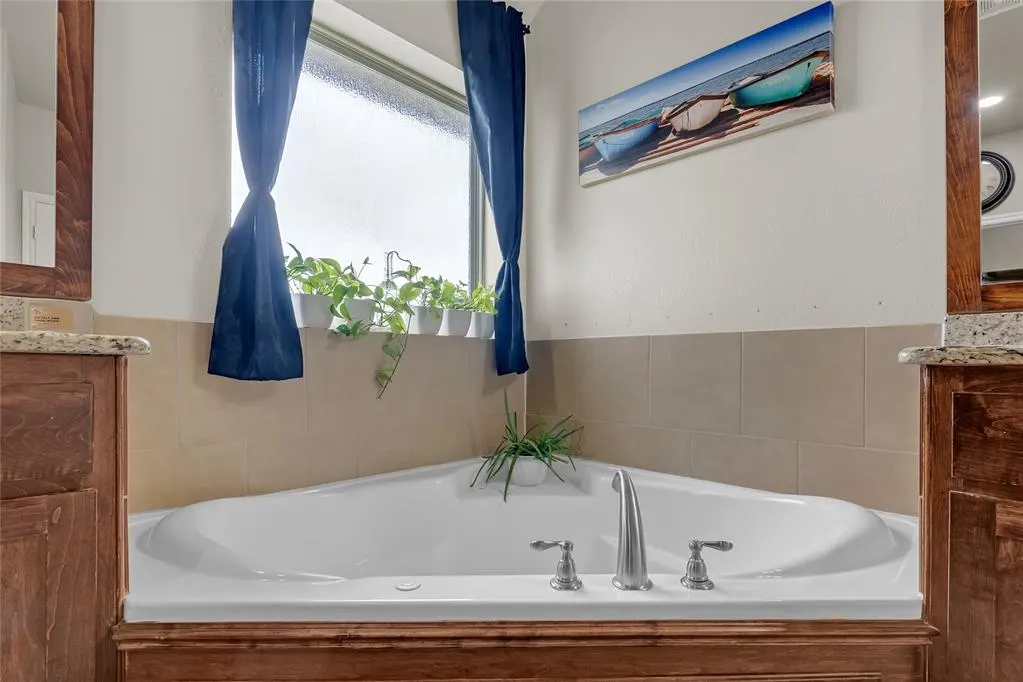 Photo 18 — 13640 Ridge View Lane, Edmond, OK 73025