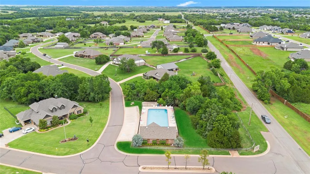 Photo 31 — 13640 Ridge View Lane, Edmond, OK 73025