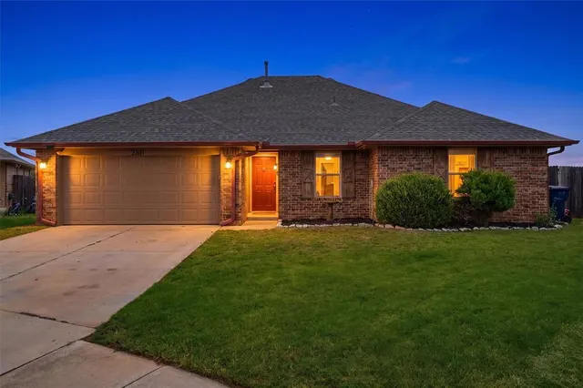 Photo 2 — 2301 NW 176th Street, Edmond, OK 73012