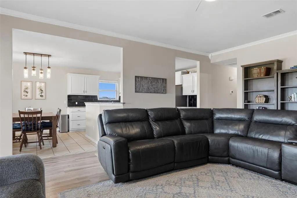 Photo 12 — 2301 NW 176th Street, Edmond, OK 73012