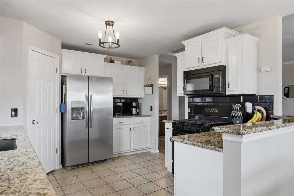 Photo 16 — 2301 NW 176th Street, Edmond, OK 73012