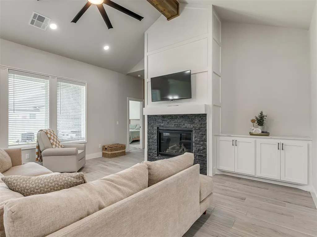 Photo 8 — 8012 NW 152nd Terrace, Edmond, OK 73013