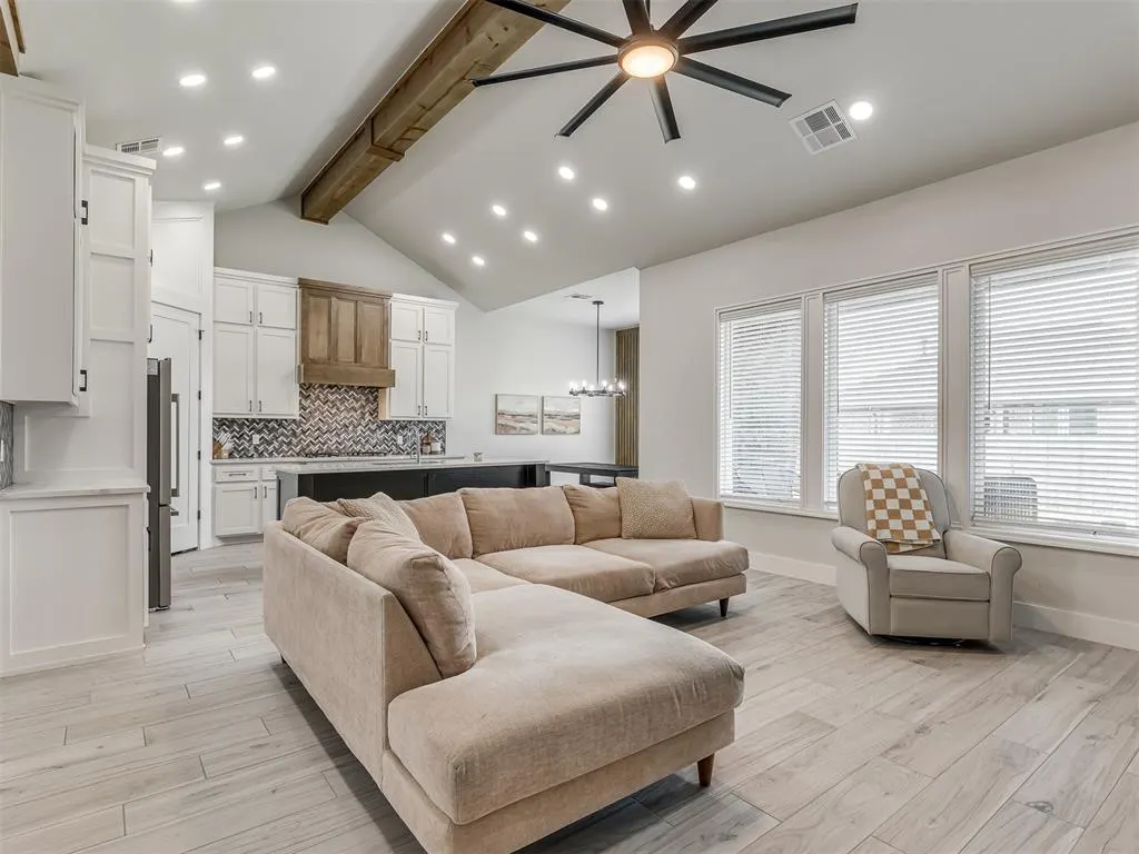 Photo 10 — 8012 NW 152nd Terrace, Edmond, OK 73013