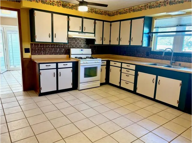 Photo 3 — 501 N Windle Street, Granite, OK 73547