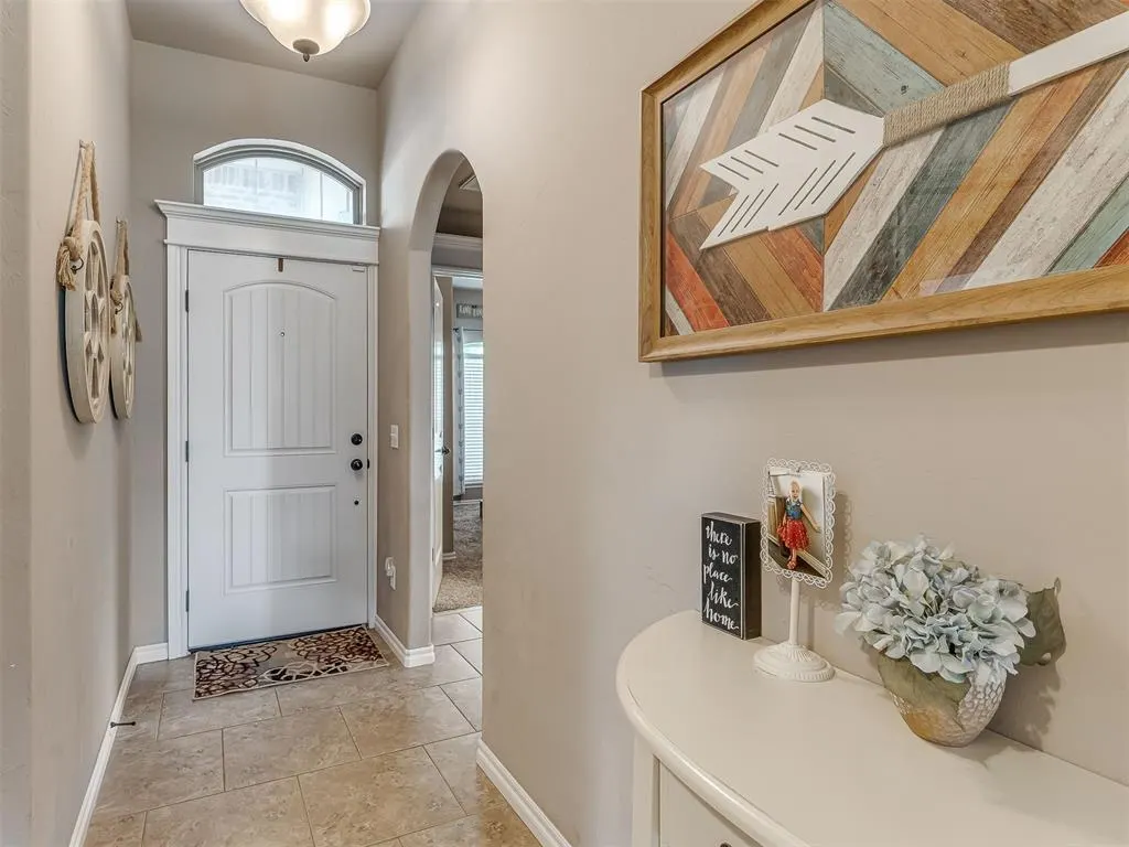 Photo 3 — 8240 NW 159th Street, Edmond, OK 73013