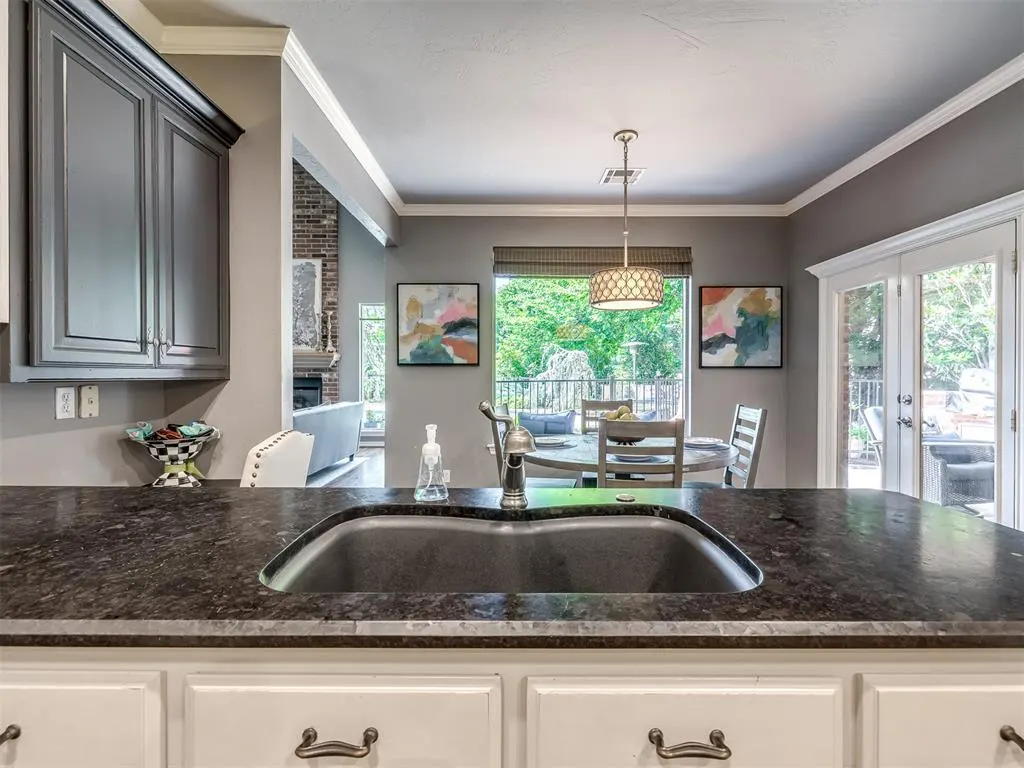 Photo 23 — 124 Lakeview Court, Edmond, OK 73003