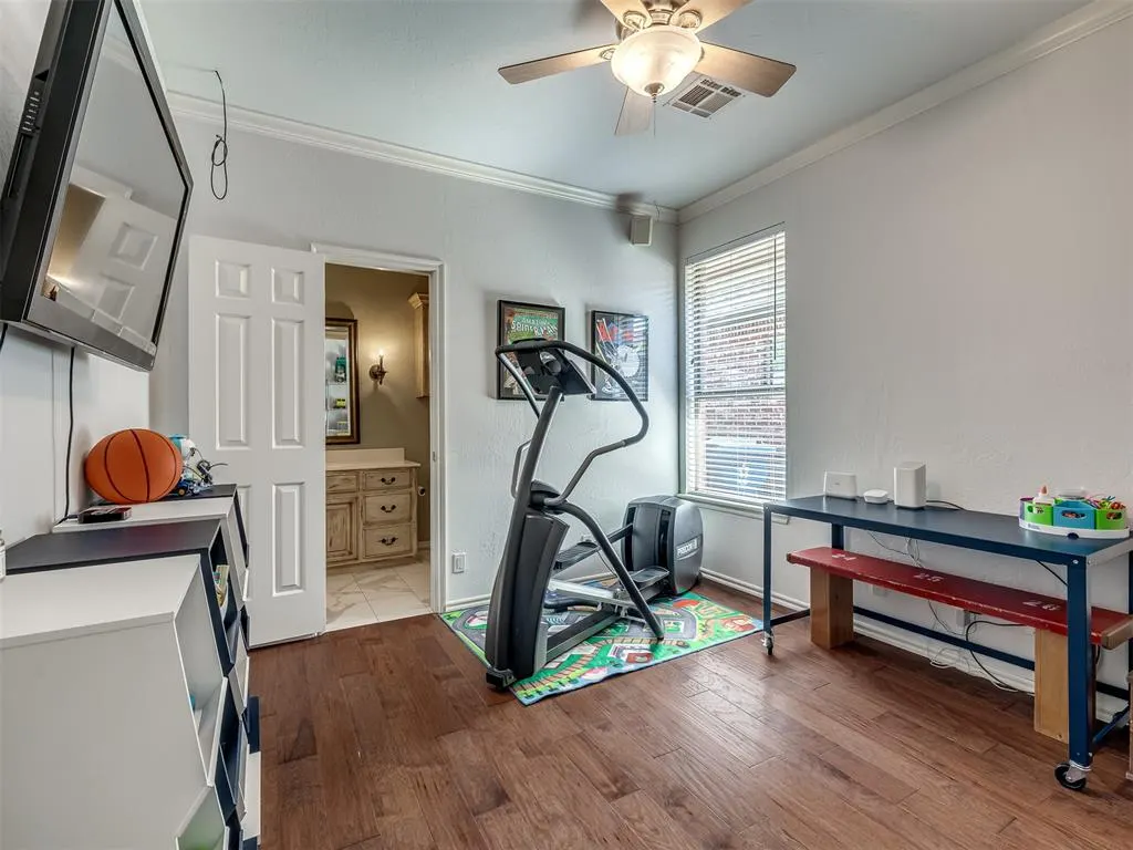 Photo 32 — 124 Lakeview Court, Edmond, OK 73003