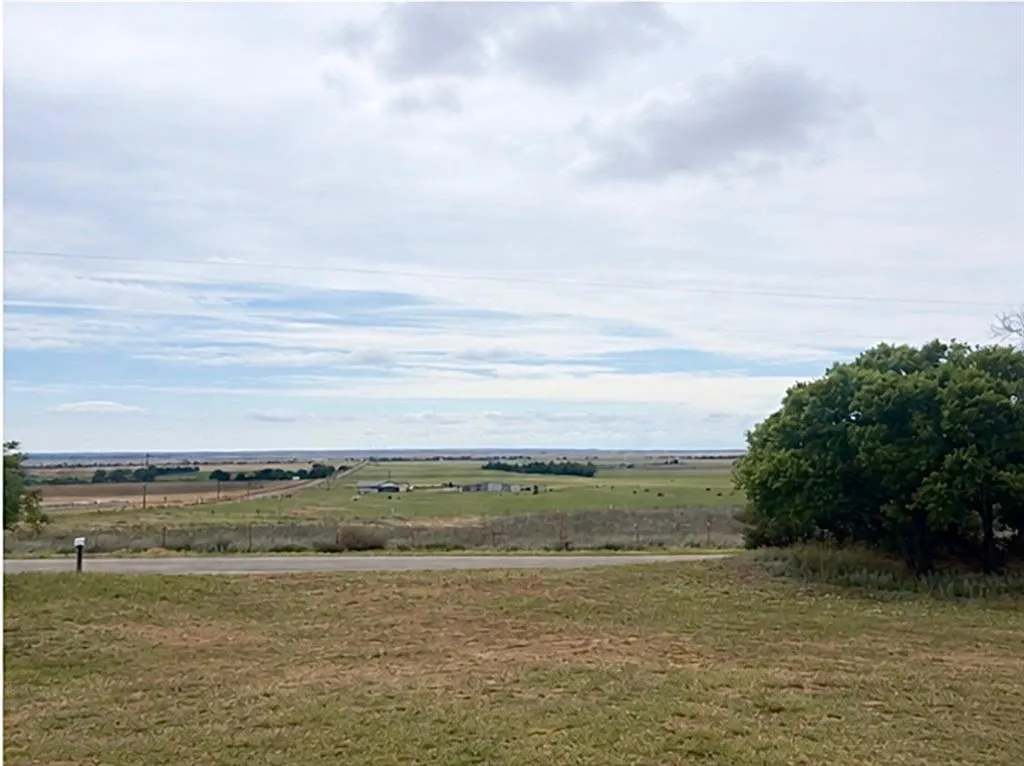 Photo 16 — 20701 E County Road 153 Road, Blair, OK 73526