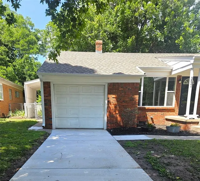 Photo 7 — 3831 NW 17th Street, Oklahoma City, OK 73107