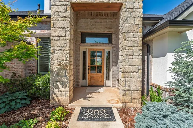Photo 3 — 314 Bulverde Drive, Norman, OK 73069