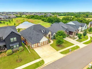 Sold home at 314 Bulverde Drive