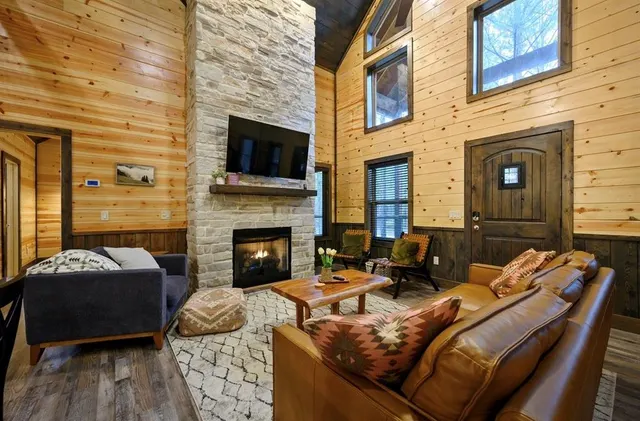 Photo 8 — 338 LOST CREEK Trail, Broken Bow, OK 74728