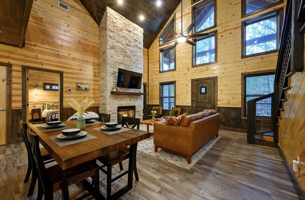 Photo 11 — 338 LOST CREEK Trail, Broken Bow, OK 74728