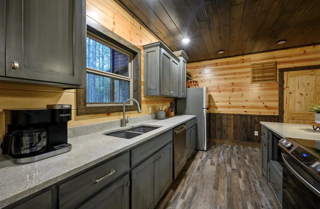 Photo 15 — 338 LOST CREEK Trail, Broken Bow, OK 74728