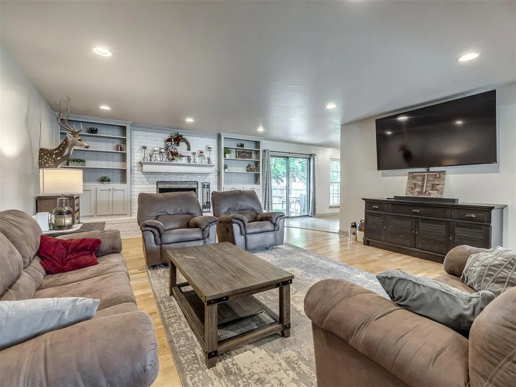 Photo 7 — 7329 Crown Point Road, Oklahoma City, OK 73132