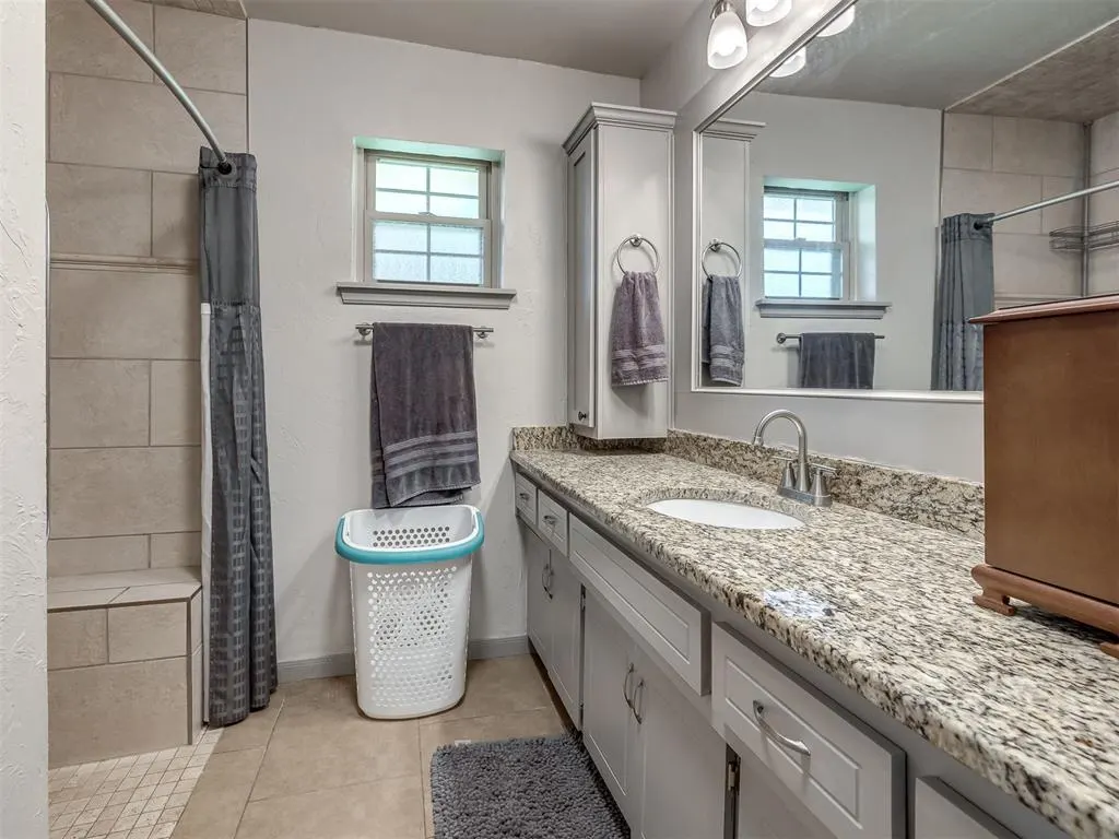 Photo 27 — 7329 Crown Point Road, Oklahoma City, OK 73132