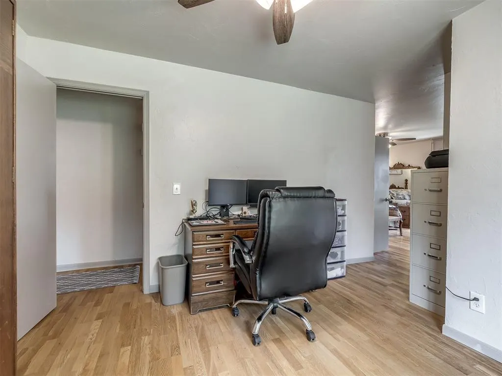 Photo 32 — 7329 Crown Point Road, Oklahoma City, OK 73132