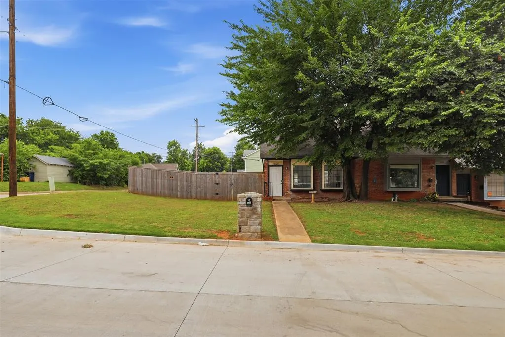 Photo 8 — 1600 NW 46th Street E, Oklahoma City, OK 73118