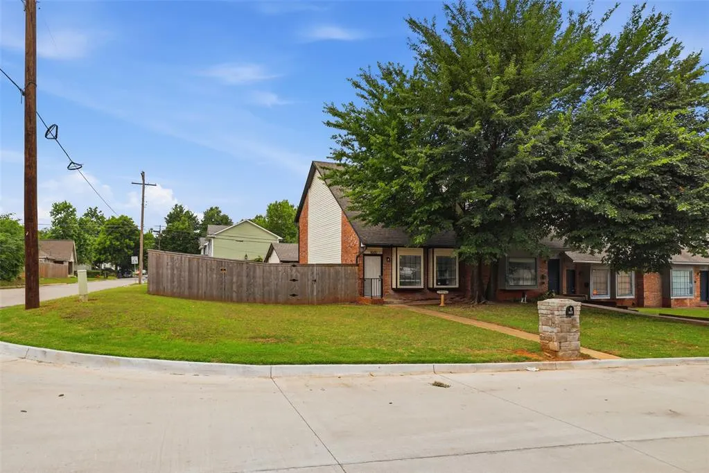 Photo 9 — 1600 NW 46th Street E, Oklahoma City, OK 73118