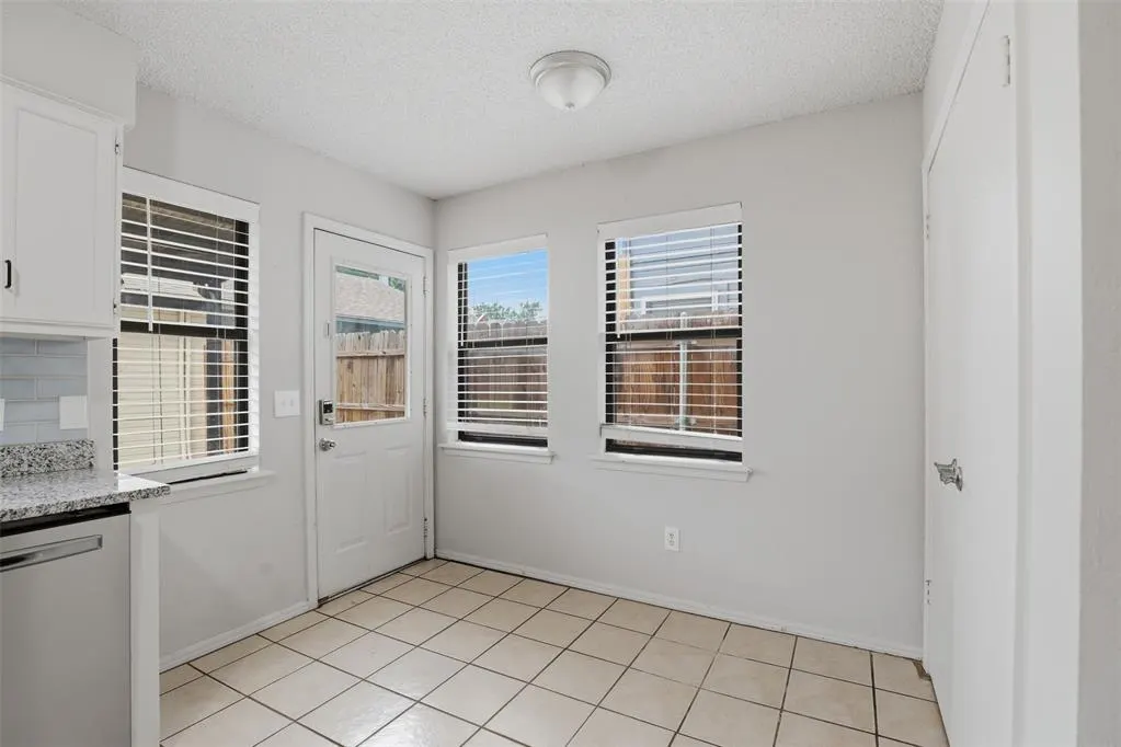 Photo 18 — 1600 NW 46th Street E, Oklahoma City, OK 73118