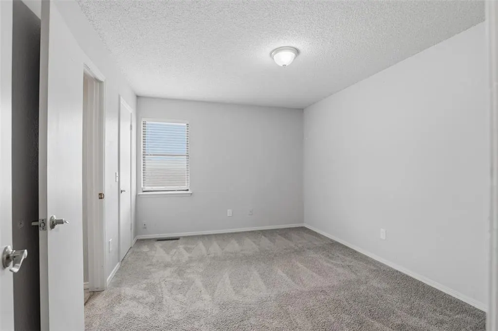 Photo 21 — 1600 NW 46th Street E, Oklahoma City, OK 73118