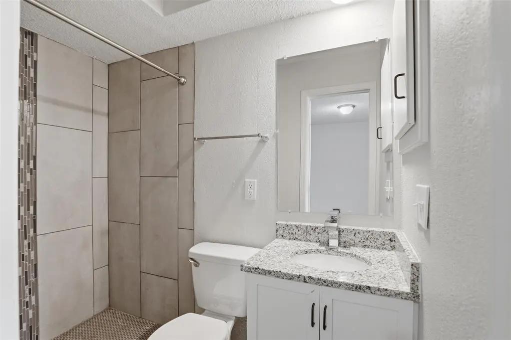 Photo 23 — 1600 NW 46th Street E, Oklahoma City, OK 73118