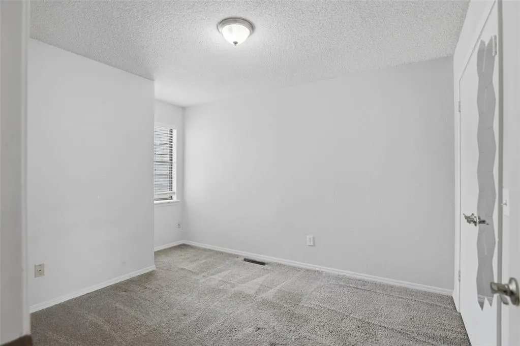 Photo 26 — 1600 NW 46th Street E, Oklahoma City, OK 73118