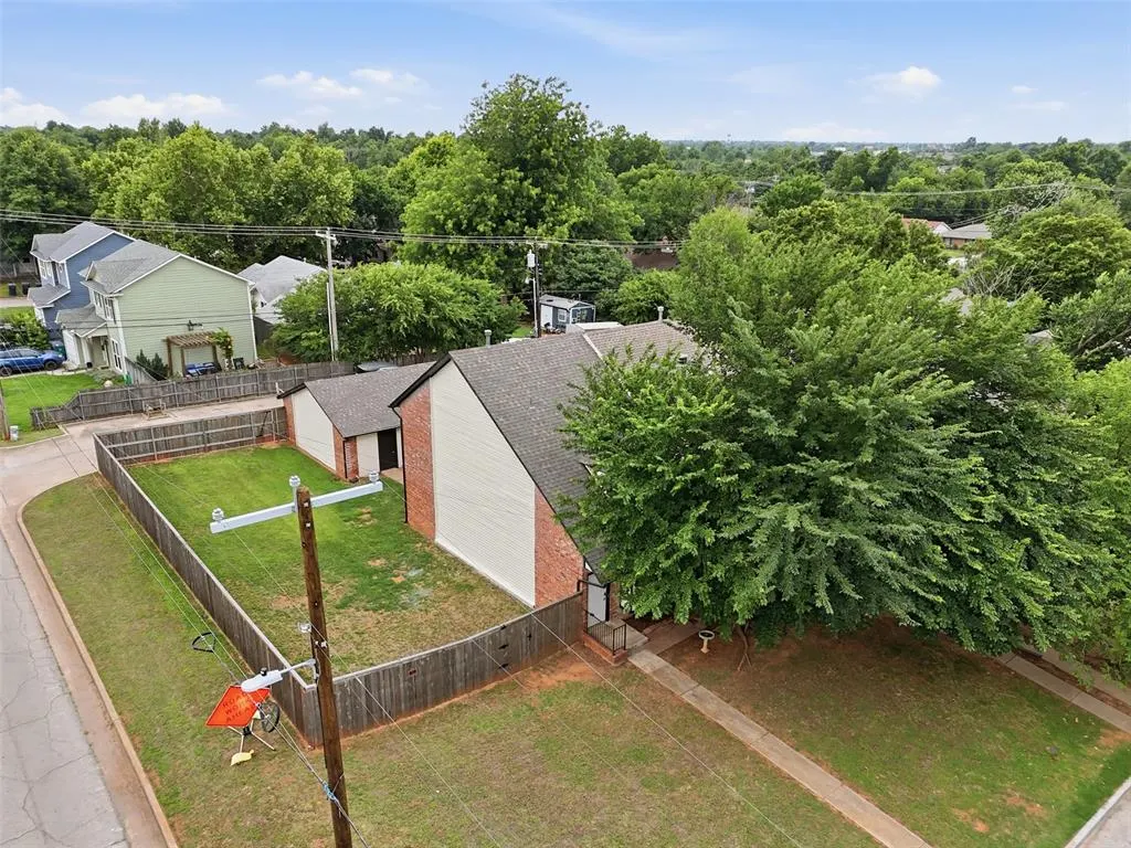 Photo 34 — 1600 NW 46th Street E, Oklahoma City, OK 73118