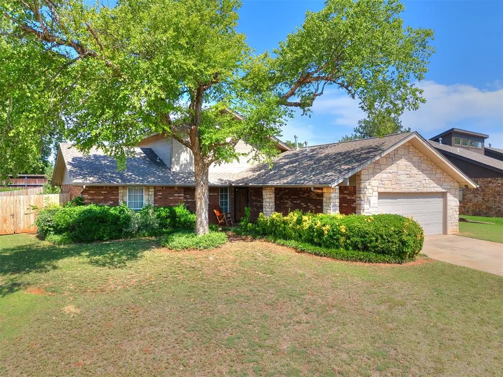 Front exterior — 7104 N Lakeway Drive, Warr Acres, OK 73132