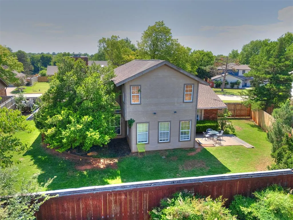 Photo 38 — 7104 N Lakeway Drive, Warr Acres, OK 73132