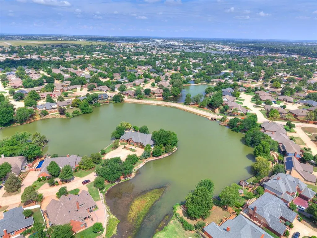 Photo 41 — 7104 N Lakeway Drive, Warr Acres, OK 73132