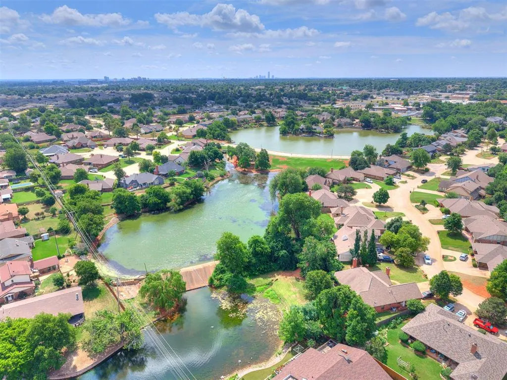 Photo 43 — 7104 N Lakeway Drive, Warr Acres, OK 73132
