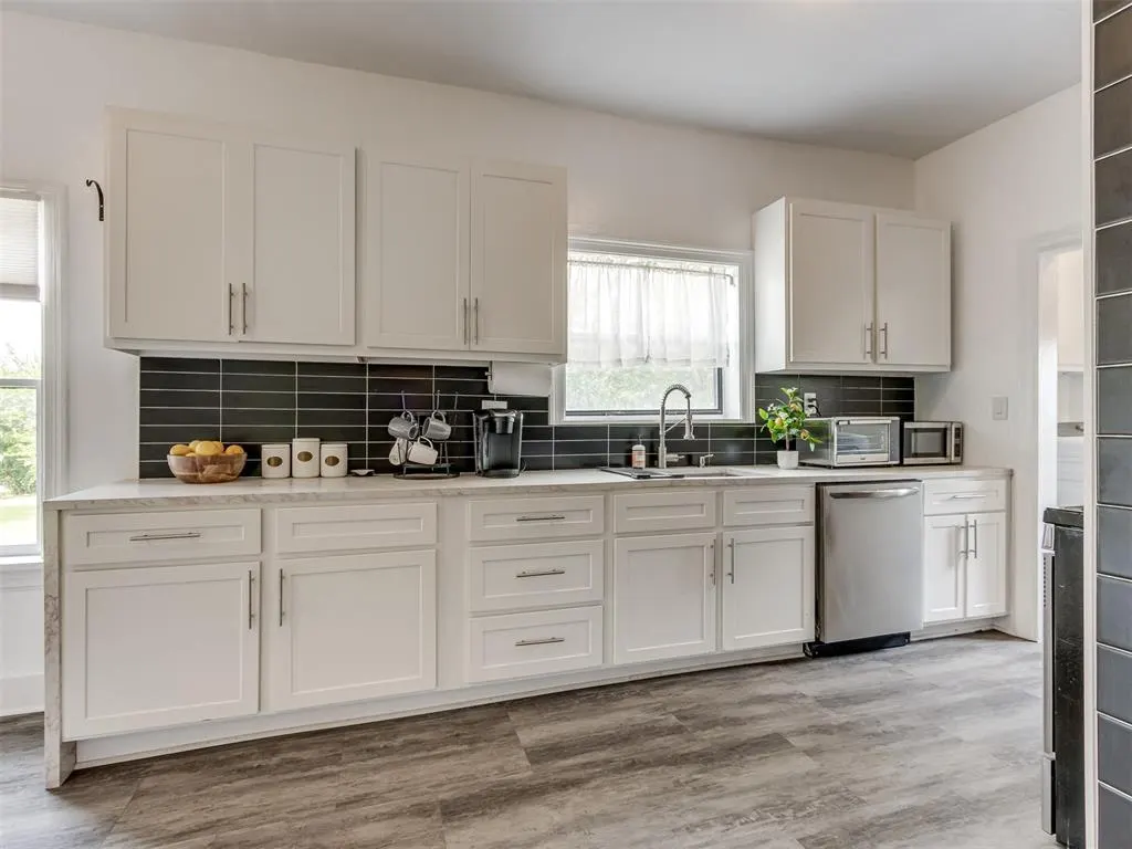 Photo 18 — 1729 NW 22nd Street, Oklahoma City, OK 73106
