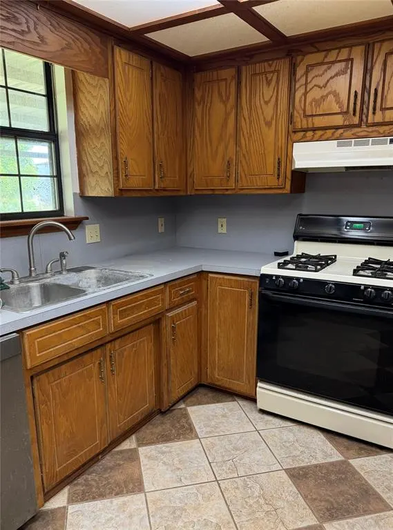 Photo 6 — 9304 County Road 3440, Stratford, OK 74872