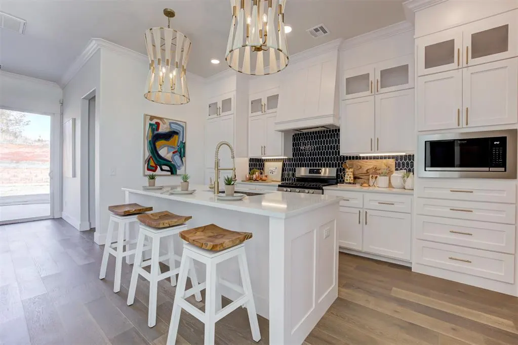 Photo 13 — 7901 Behr Drive, Edmond, OK 73034