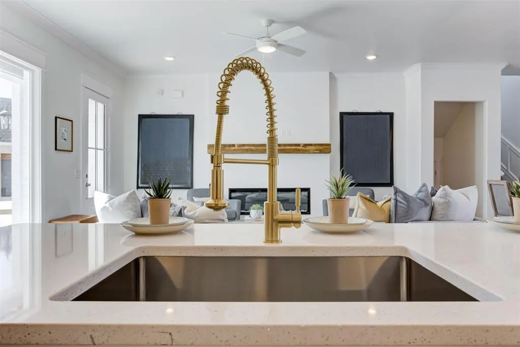 Photo 14 — 7901 Behr Drive, Edmond, OK 73034
