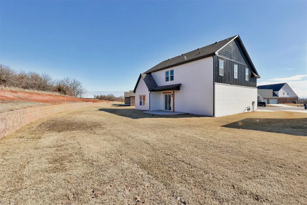 Photo 36 — 7901 Behr Drive, Edmond, OK 73034