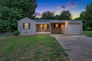 Sold home at 809 N Cedardale Drive