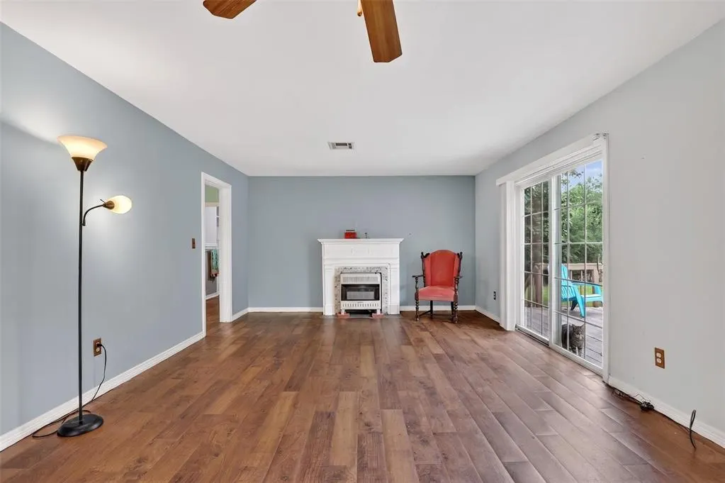 Photo 10 — 809 N Cedardale Drive, Oklahoma City, OK 73127