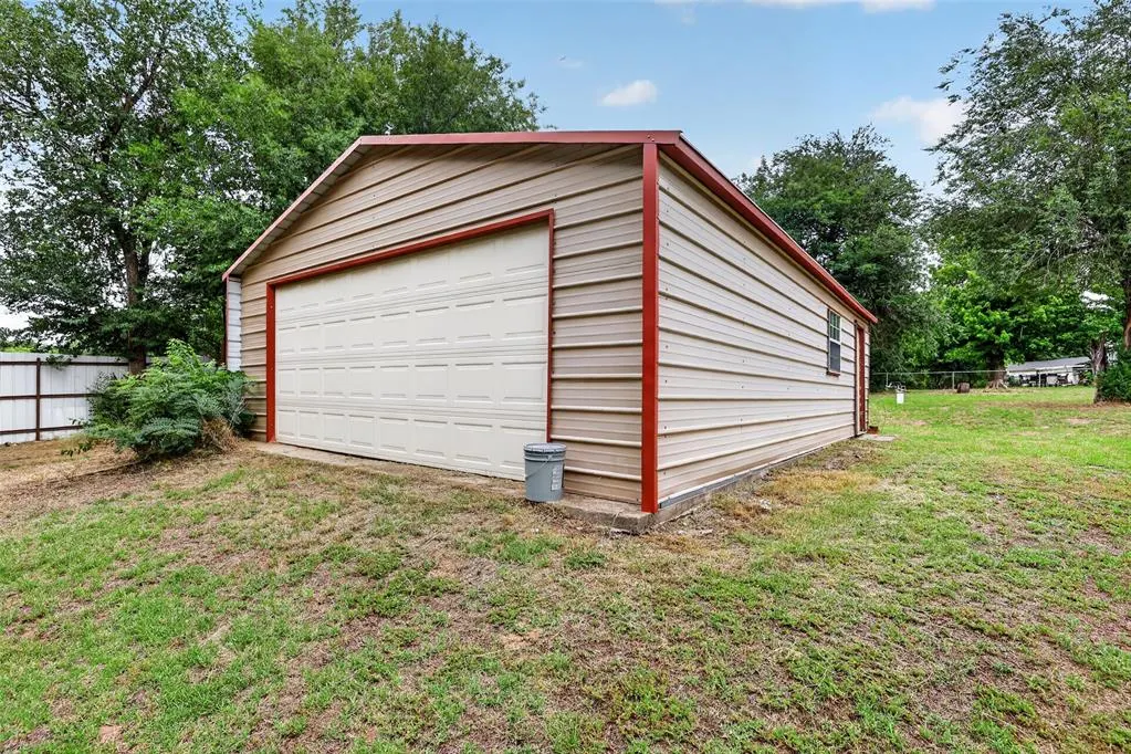Photo 32 — 809 N Cedardale Drive, Oklahoma City, OK 73127