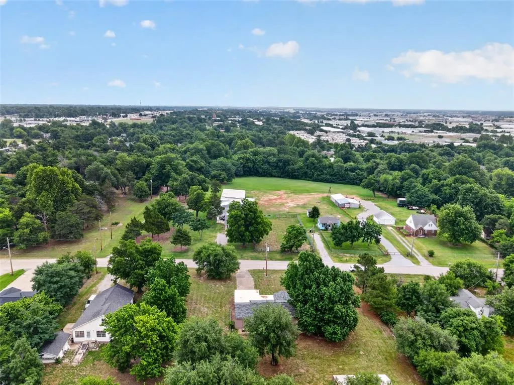 Photo 40 — 809 N Cedardale Drive, Oklahoma City, OK 73127