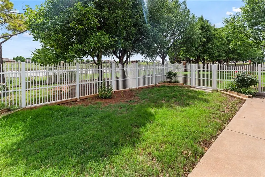 Photo 26 — 15400 Monarch Lane, Edmond, OK 73013