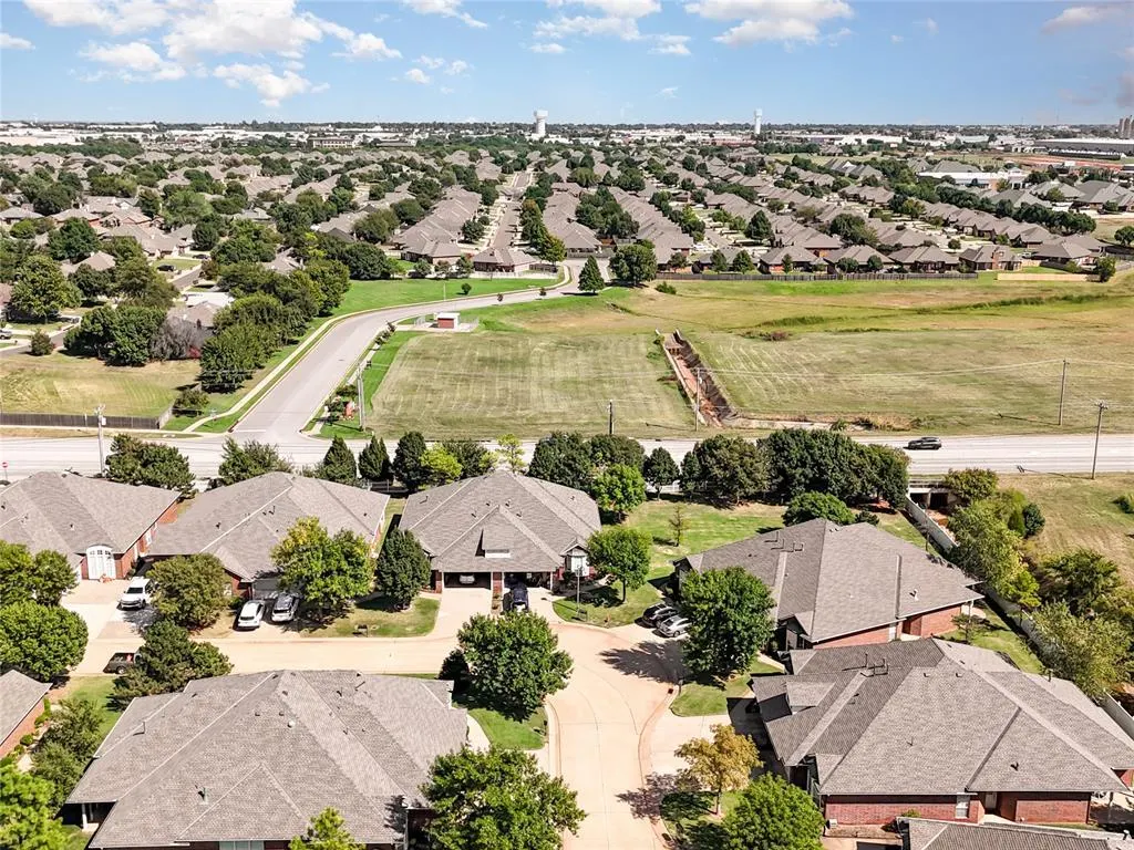 Photo 30 — 15400 Monarch Lane, Edmond, OK 73013