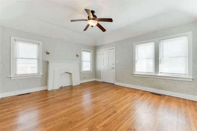 Photo 5 — 2833 NW 22nd Street, Oklahoma City, OK 73107