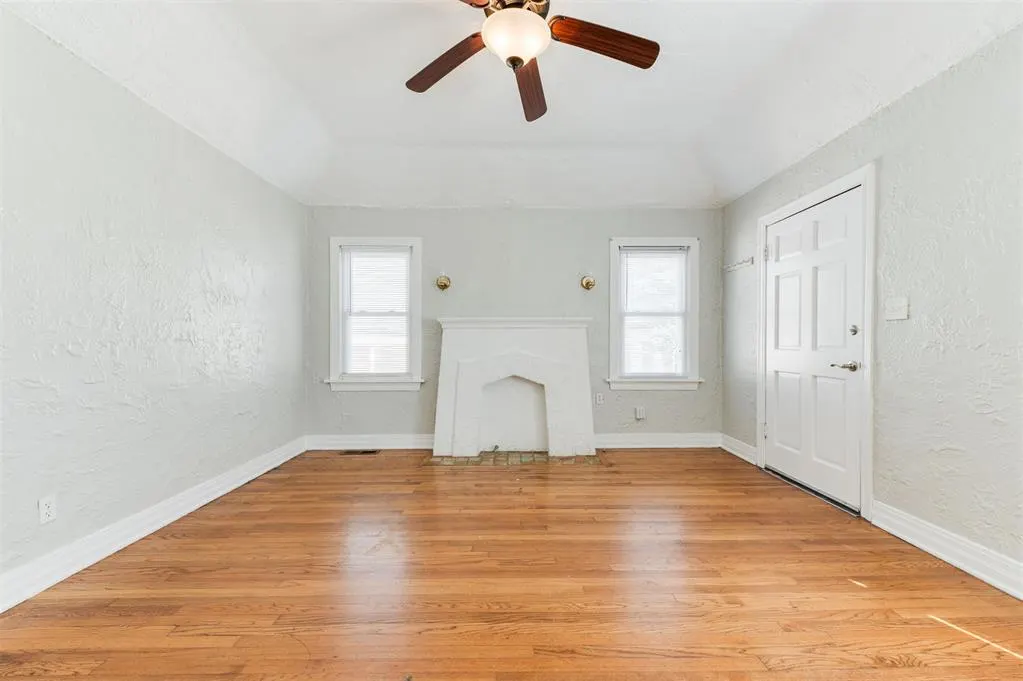 Photo 6 — 2833 NW 22nd Street, Oklahoma City, OK 73107