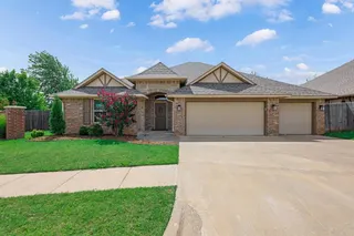 Sold home at 7000 NW 131st Terrace